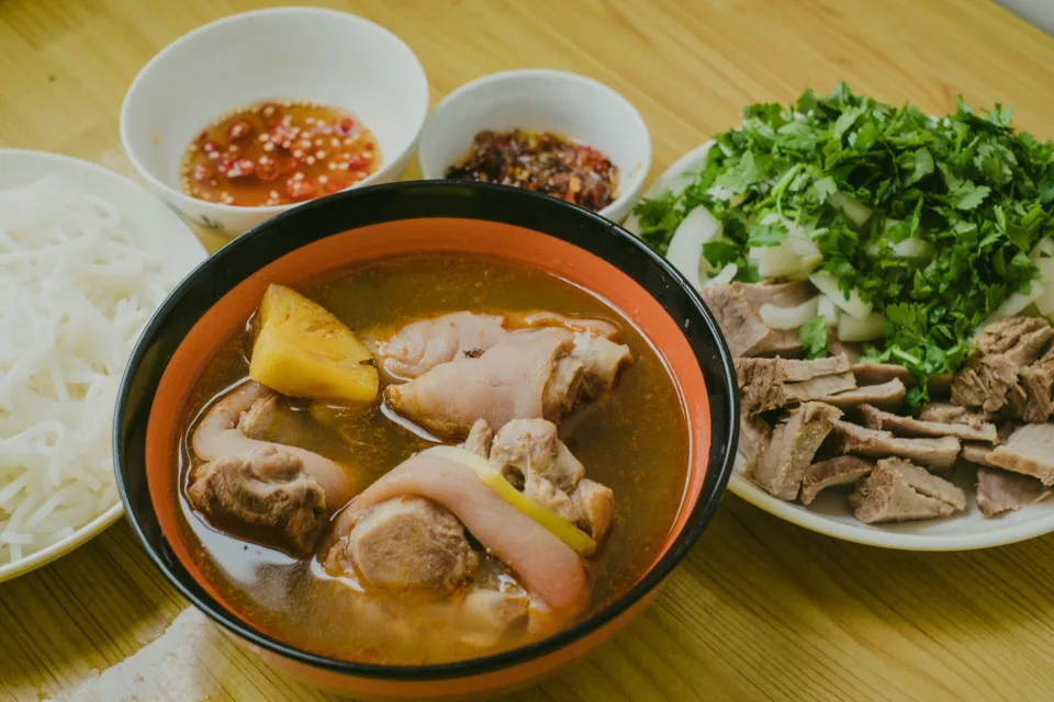 Bếp chế biến